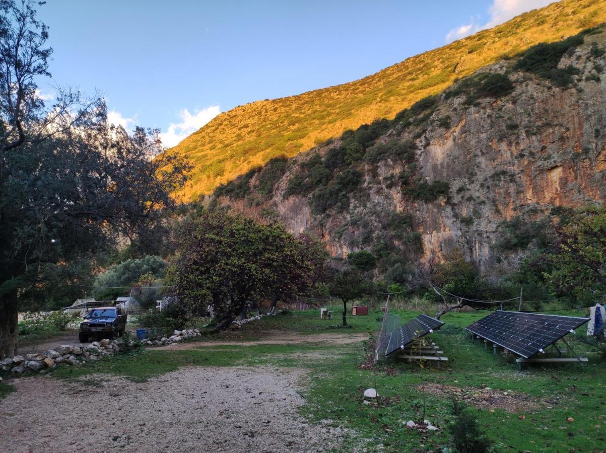 Gjipe Eco Campground Vuno Dış mekan fotoğraf